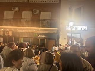 La despedida de la  novia(del novio en este caso) : gratitud, fiesta y vida en un pueblo extremeño